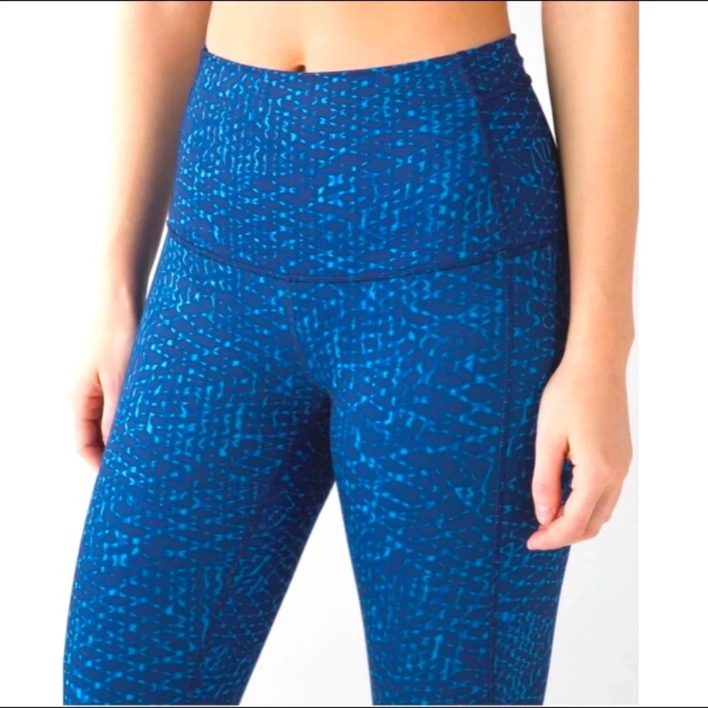 Lululemon Pure Practice leggings sz 6 Excellent condition 🔥 - Picture 5 of 7